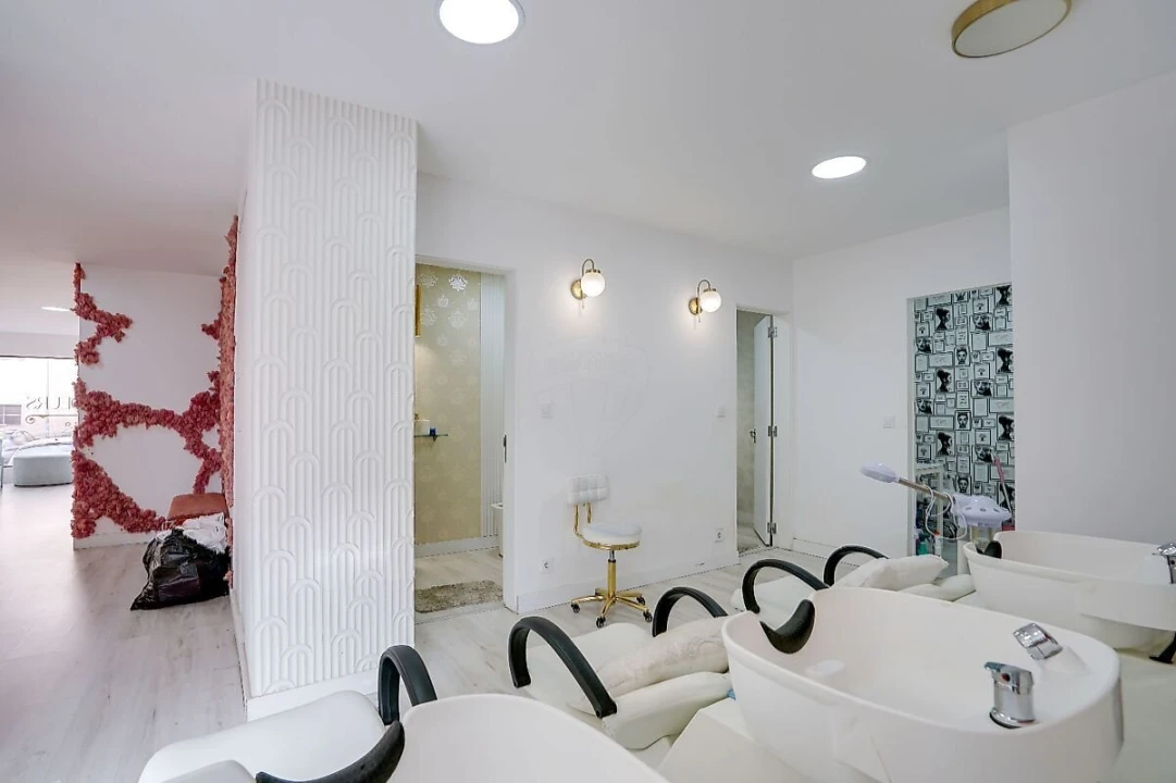 Loja para Venda em Ramada e Caneças Foto 17