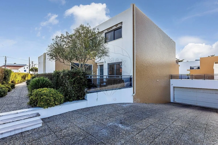 Moradia T4 para Venda em São João das Lampas e Terrugem Foto 43