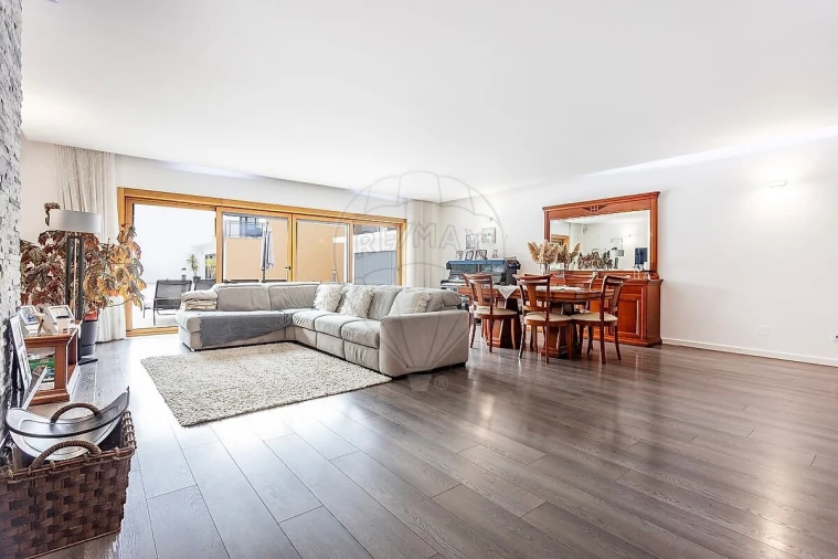 Moradia T4 para Venda em São João das Lampas e Terrugem Foto 2