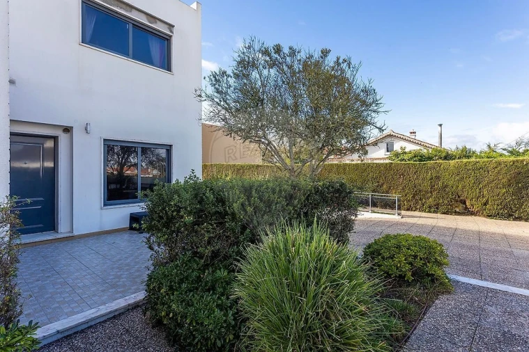 Moradia T4 para Venda em São João das Lampas e Terrugem Foto 46