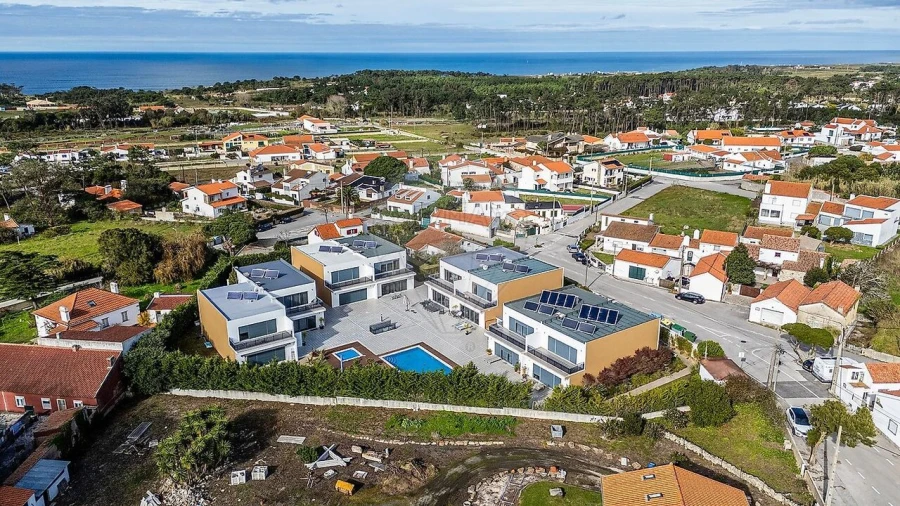 Moradia T4 para Venda em São João das Lampas e Terrugem Foto 50