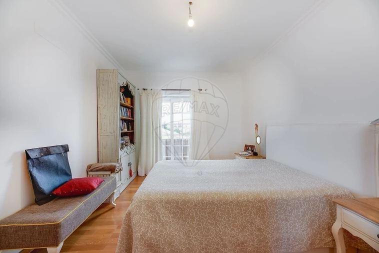 Moradia T3 para Venda em Carcavelos e Parede Foto 13