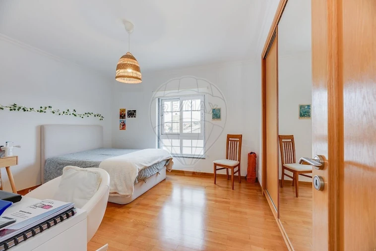 Moradia T3 para Venda em Carcavelos e Parede Foto 9