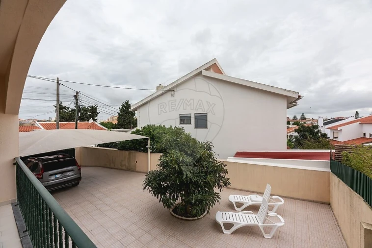Moradia T3 para Venda em Carcavelos e Parede Foto 25