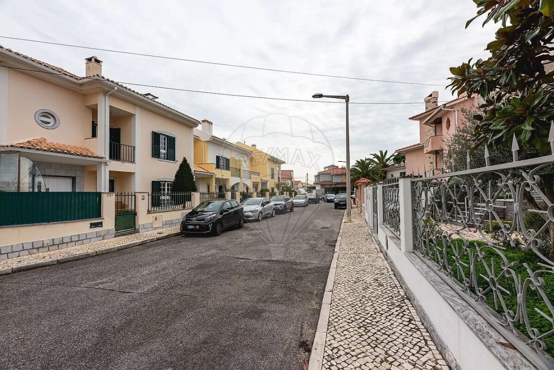 Moradia T3 para Venda em Carcavelos e Parede Foto 40