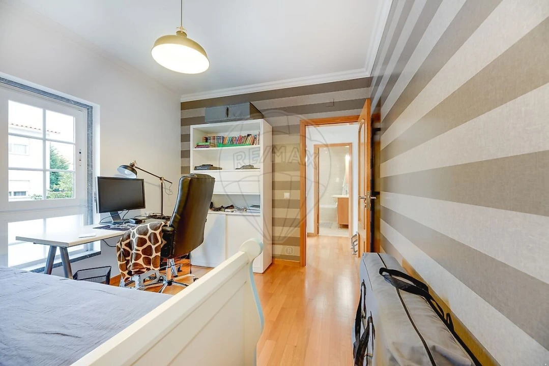 Moradia T3 para Venda em Carcavelos e Parede Foto 19