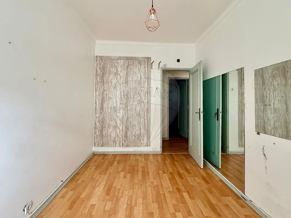 Prédio para Venda em Malveira e São Miguel de Alcainça Foto 8