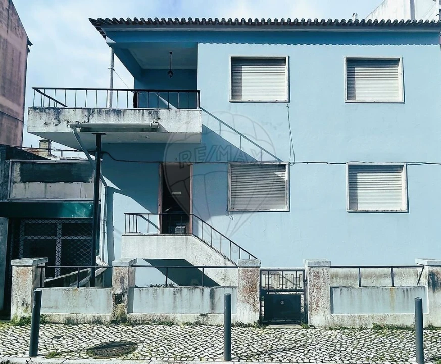 Prédio para Venda em Malveira e São Miguel de Alcainça Foto 4