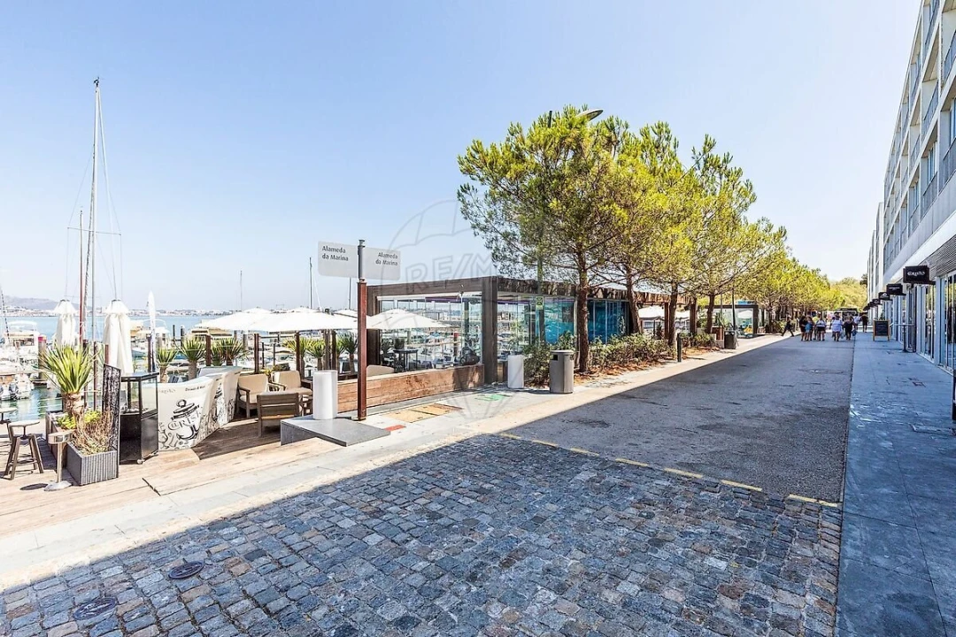 Apartamento T1 para Venda em Carvalhal Foto 5