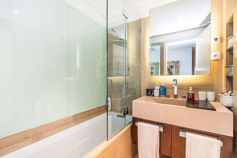 Apartamento T1 para Venda em Carvalhal Foto 26