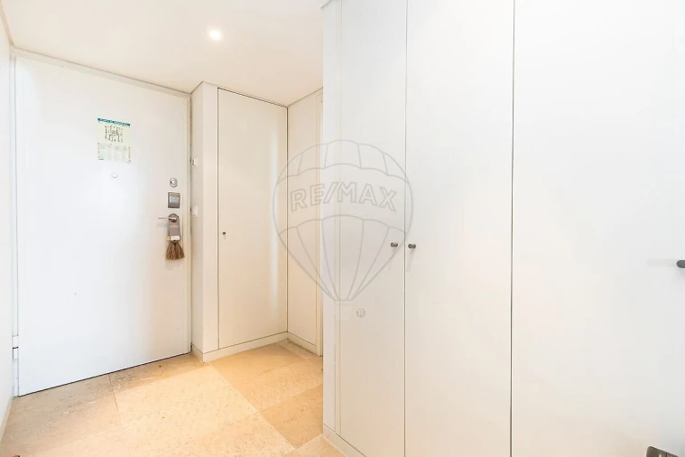 Apartamento T1 para Venda em Carvalhal Foto 27