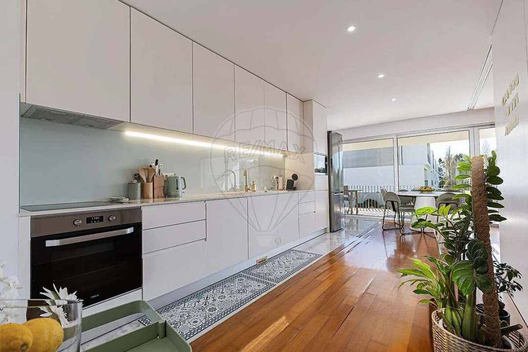 Apartamento T3 para Venda em Queluz e Belas Foto 6