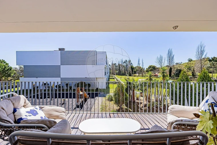 Apartamento T3 para Venda em Queluz e Belas Foto 8