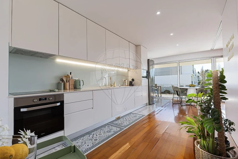 Apartamento T3 para Venda em Queluz e Belas Foto 6