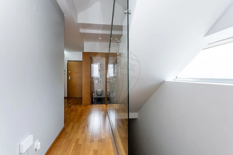 Moradia T3 para Venda em Atalaia e Alto Estanqueiro-Jardia Foto 4