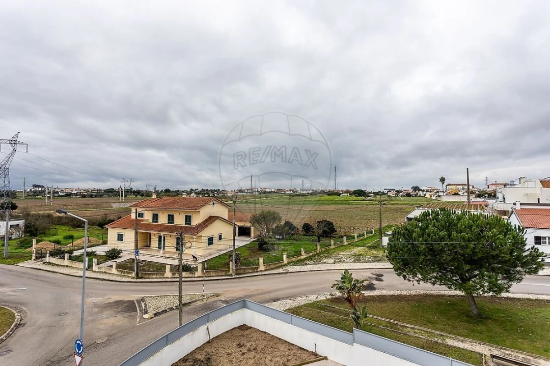 Moradia T3 para Venda em Atalaia e Alto Estanqueiro-Jardia Foto 41