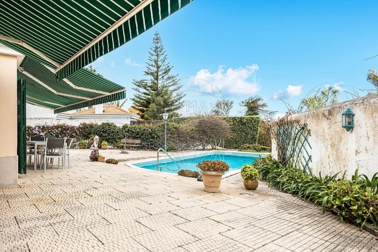 Moradia T4 para Venda em Oeiras e São Julião da Barra, Paço de Arcos e Caxias Foto 8