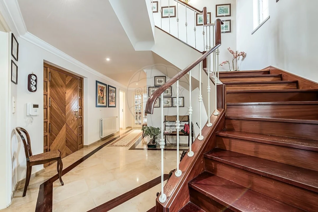 Moradia T4 para Venda em Oeiras e São Julião da Barra, Paço de Arcos e Caxias Foto 18