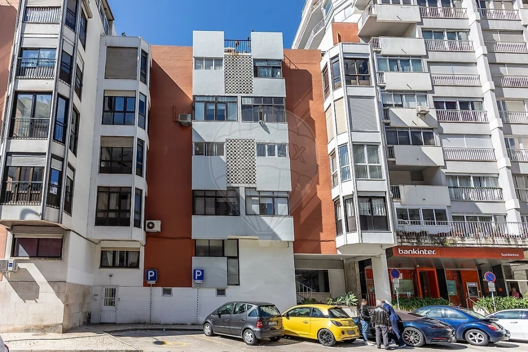 Apartamento T2 para Venda em Algés, Linda-A-Velha e Cruz Quebrada-Dafundo Foto 16