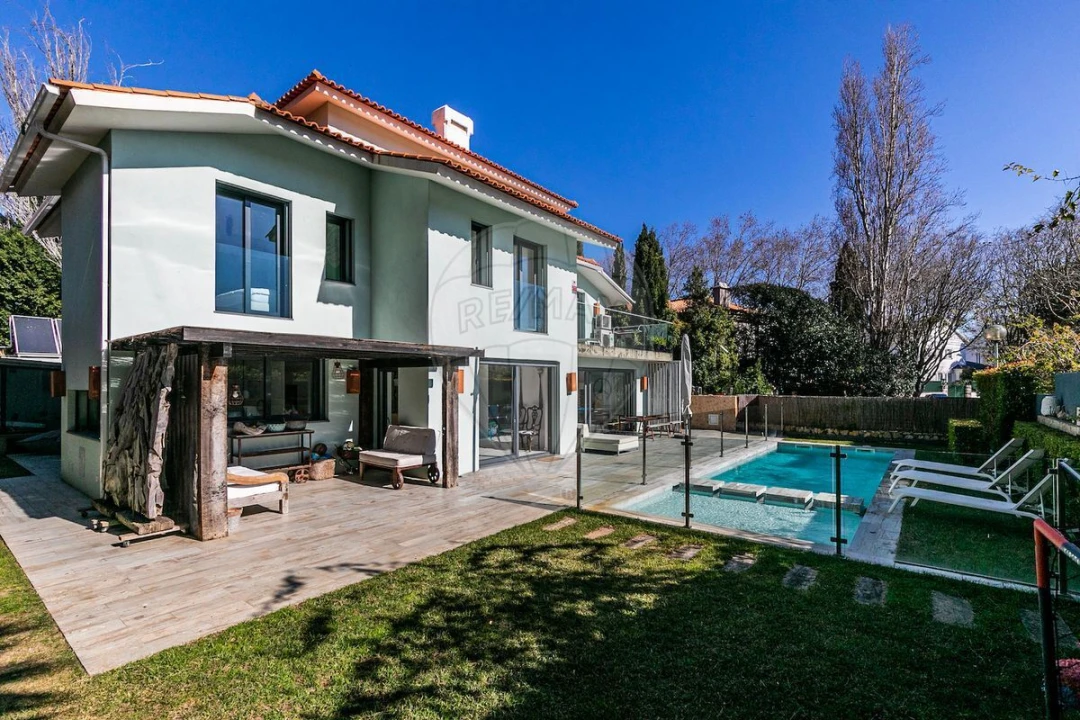 Moradia T4 para Venda em Cascais e Estoril Foto 2