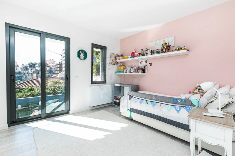 Moradia T4 para Venda em Cascais e Estoril Foto 17