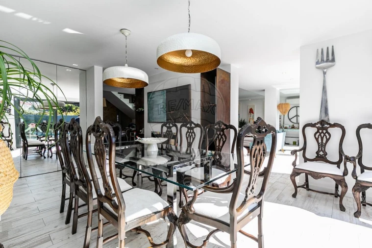 Moradia T4 para Venda em Cascais e Estoril Foto 6