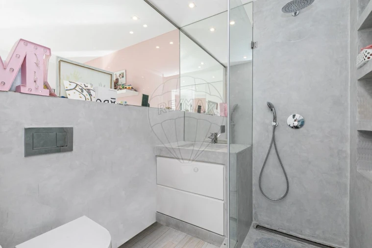 Moradia T4 para Venda em Cascais e Estoril Foto 18