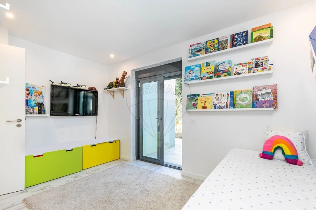 Moradia T4 para Venda em Cascais e Estoril Foto 10