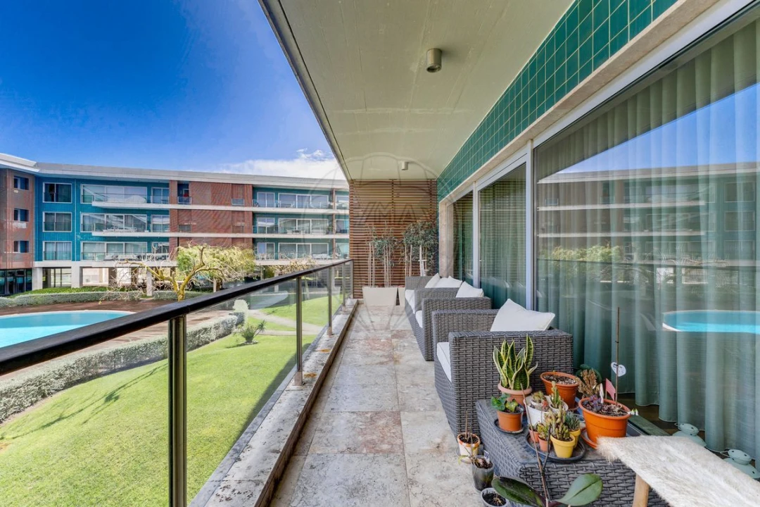 Apartamento T4 para Venda em Sacavém e Prior Velho Foto 4