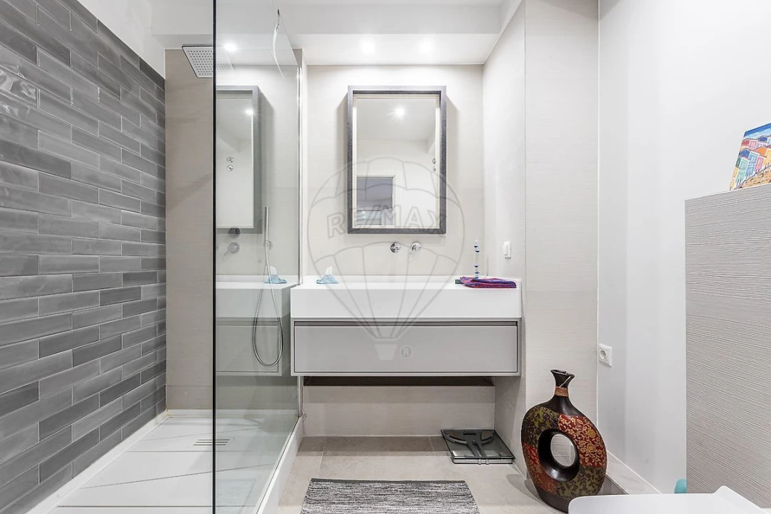 Apartamento T3 para Venda em Oeiras e São Julião da Barra, Paço de Arcos e Caxias Foto 25