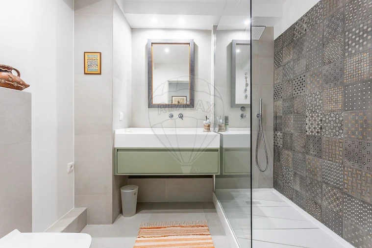 Apartamento T3 para Venda em Oeiras e São Julião da Barra, Paço de Arcos e Caxias Foto 28