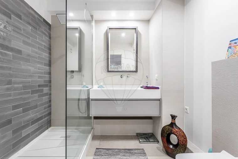 Apartamento T3 para Venda em Oeiras e São Julião da Barra, Paço de Arcos e Caxias Foto 25