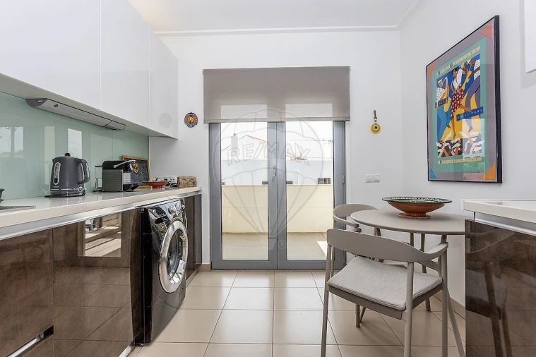 Apartamento T3 para Venda em Oeiras e São Julião da Barra, Paço de Arcos e Caxias Foto 16