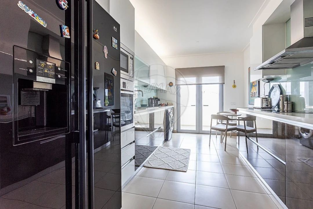 Apartamento T3 para Venda em Oeiras e São Julião da Barra, Paço de Arcos e Caxias Foto 14