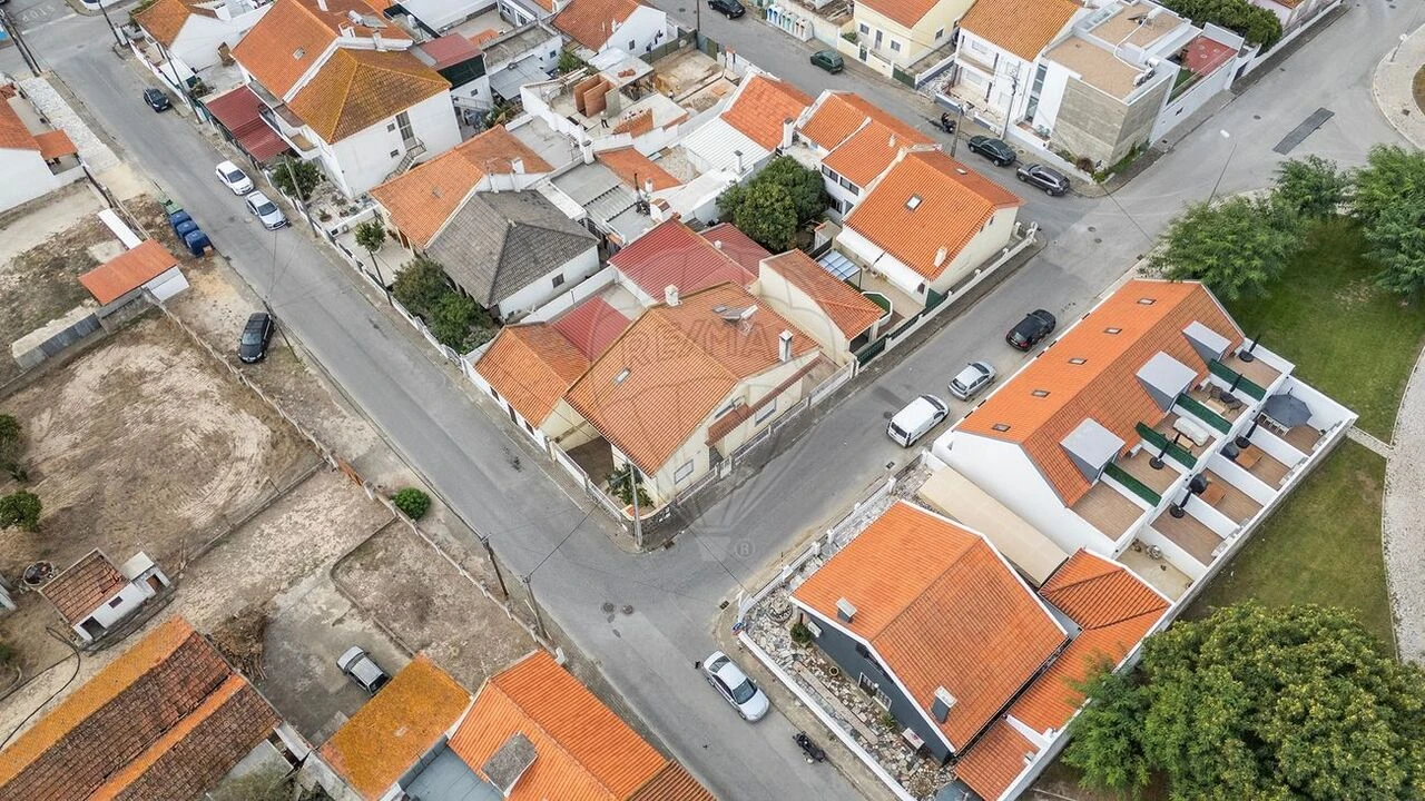 Moradia T1 para Venda em Montijo e Afonsoeiro Foto 9