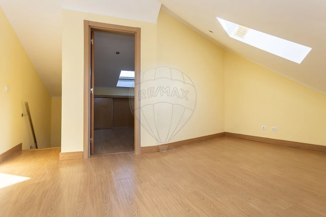 Moradia T1 para Venda em Barreiro e Lavradio Foto 9