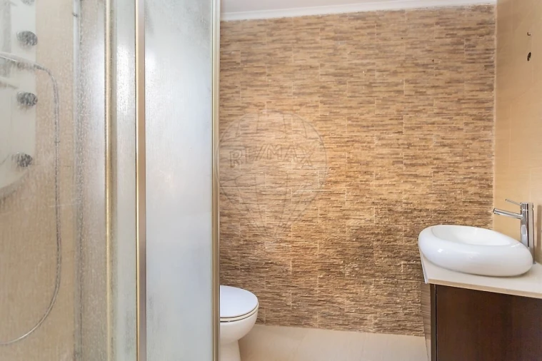 Moradia T1 para Venda em Barreiro e Lavradio Foto 6