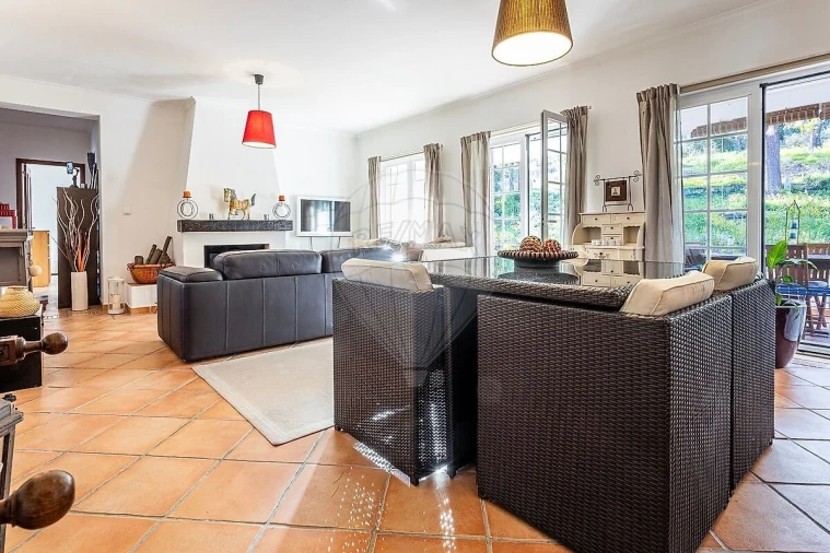 Moradia T3 para Venda em Santa Maria do Castelo e Santiago e Santa Susana Foto 21