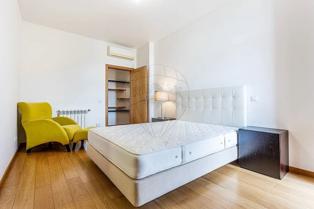 Apartamento T4 para Venda em Santa Maria e São Miguel, São Martinho, São Pedro Penaferrim Foto 33