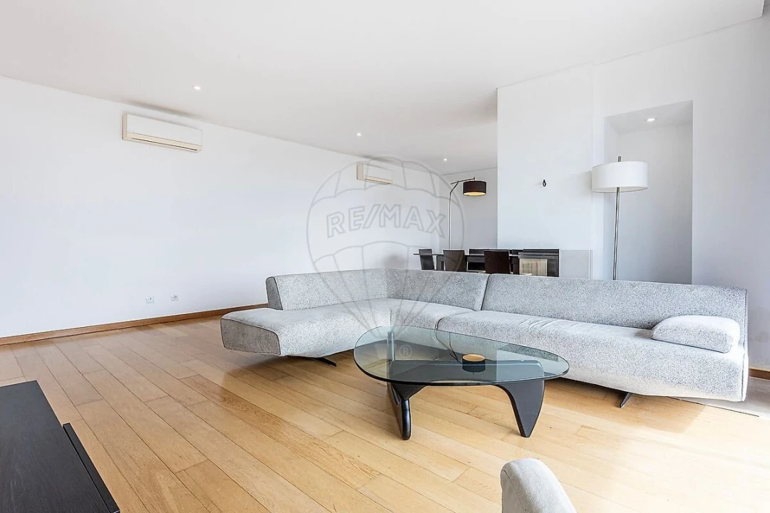 Apartamento T4 para Venda em Santa Maria e São Miguel, São Martinho, São Pedro Penaferrim Foto 15