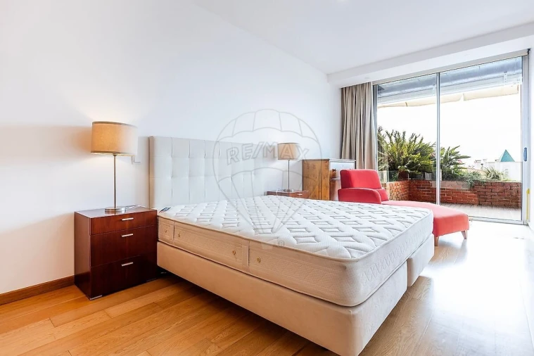 Apartamento T4 para Venda em Santa Maria e São Miguel, São Martinho, São Pedro Penaferrim Foto 36