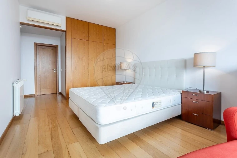 Apartamento T4 para Venda em Santa Maria e São Miguel, São Martinho, São Pedro Penaferrim Foto 39