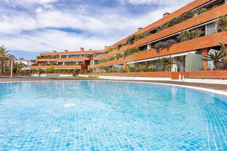 Apartamento T4 para Venda em Santa Maria e São Miguel, São Martinho, São Pedro Penaferrim Foto 5