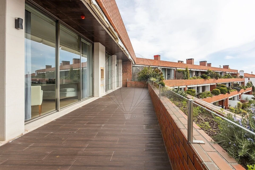 Apartamento T4 para Venda em Santa Maria e São Miguel, São Martinho, São Pedro Penaferrim Foto 13