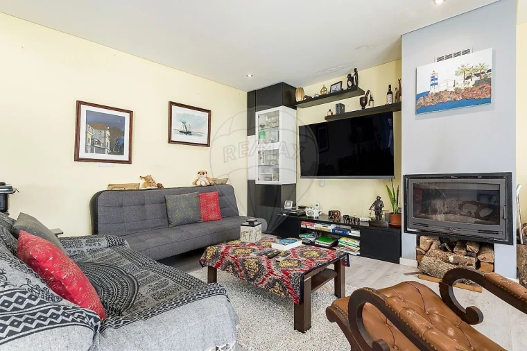 Moradia T3 para Venda em Santa Maria e São Miguel, São Martinho, São Pedro Penaferrim Foto 5