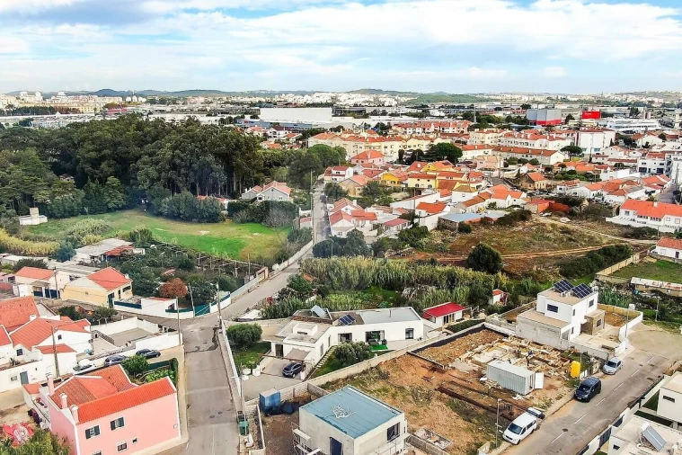 Moradia T3 para Venda em Santa Maria e São Miguel, São Martinho, São Pedro Penaferrim Foto 43
