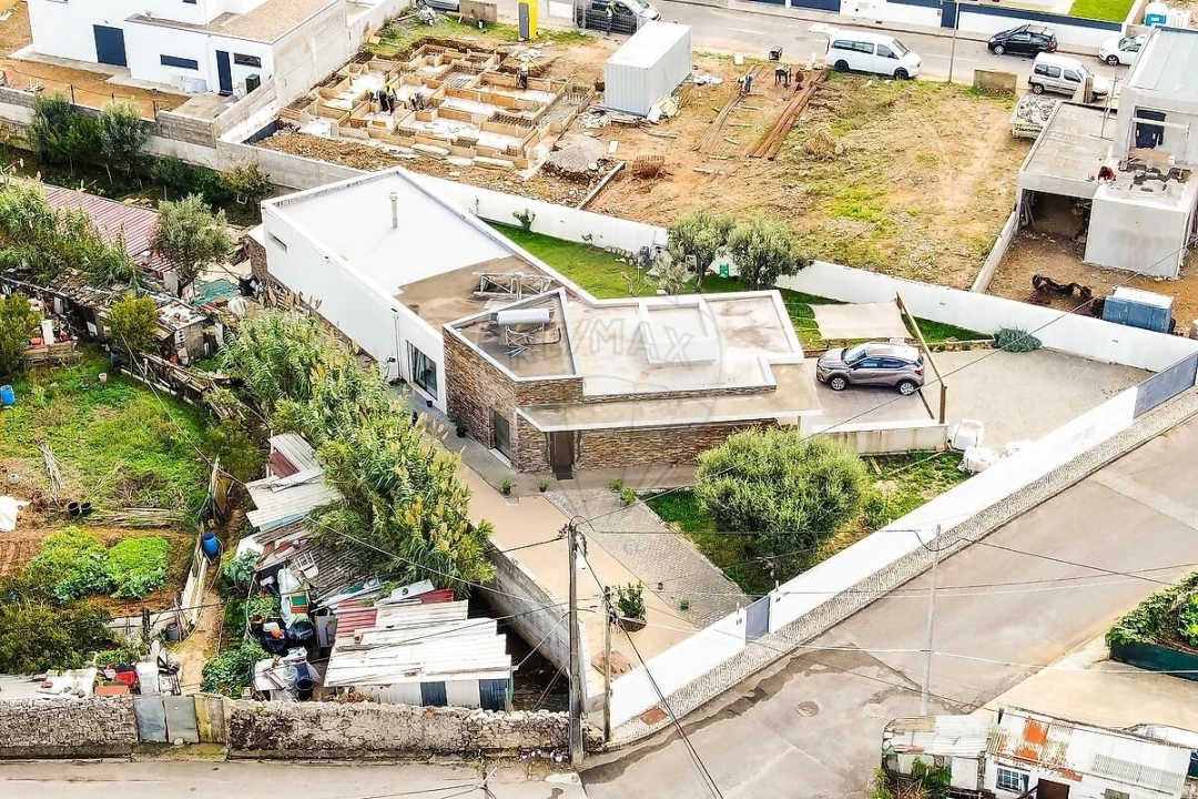 Moradia T3 para Venda em Santa Maria e São Miguel, São Martinho, São Pedro Penaferrim Foto 39