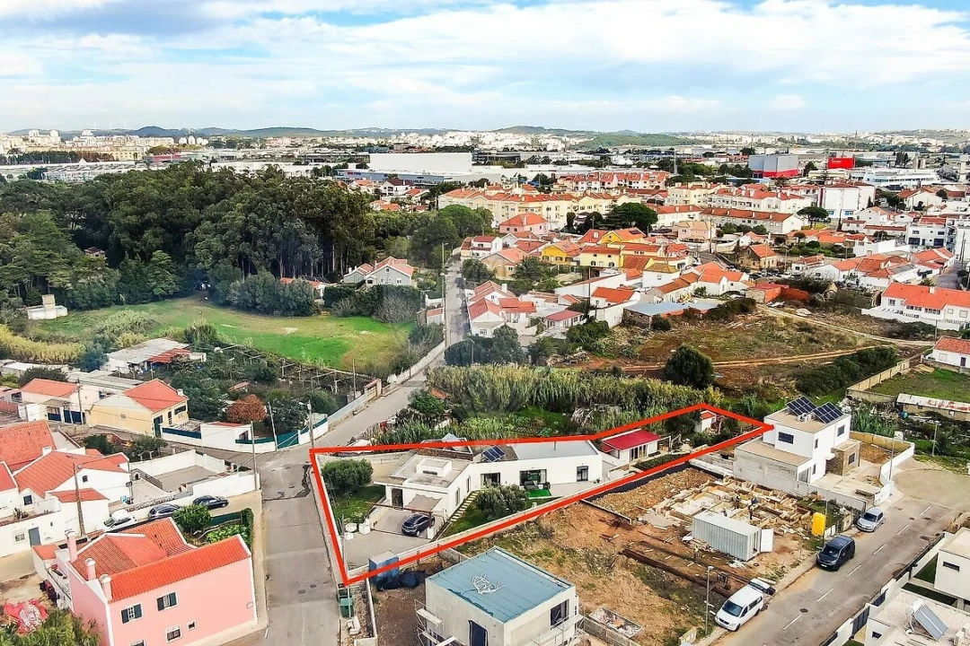 Moradia T3 para Venda em Santa Maria e São Miguel, São Martinho, São Pedro Penaferrim Foto 42