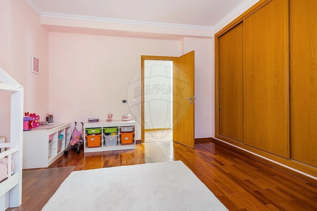 Moradia T4 para Venda em Santa Maria e São Miguel, São Martinho, São Pedro Penaferrim Foto 21