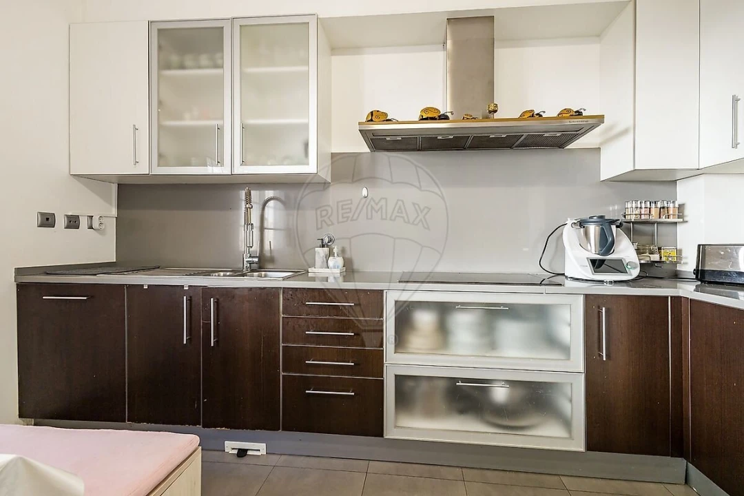 Moradia T4 para Venda em Santa Maria e São Miguel, São Martinho, São Pedro Penaferrim Foto 14